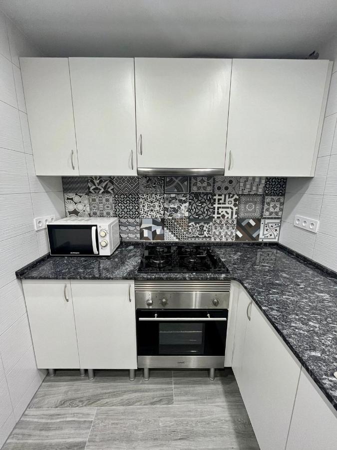Apartamento En El Centro Vinaros Bagian luar foto